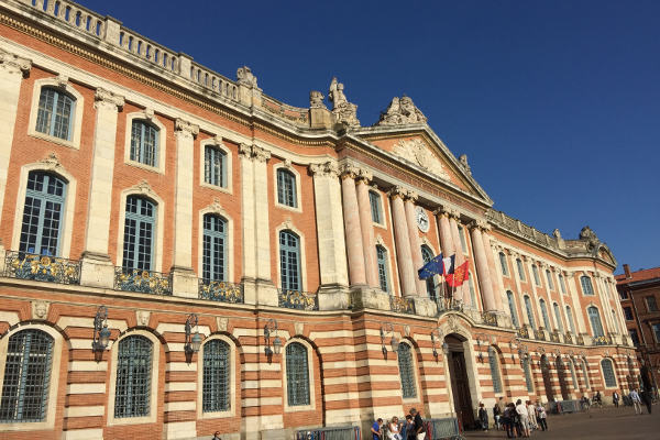 toulouse-place-du-capitole