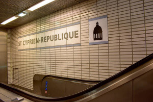 StCyprien_quai métro, signalétique pour handicap cognitif-min